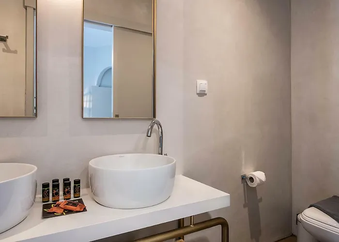 Artemide Places-splantzia Square *