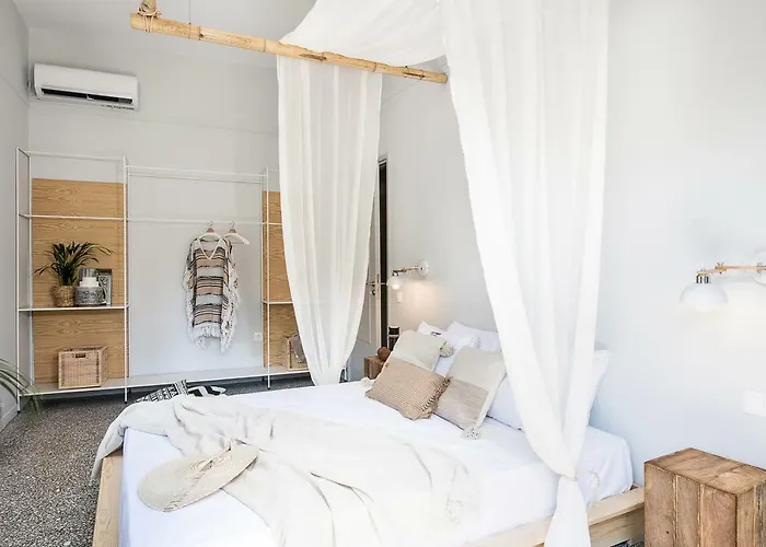 Artemide Places-splantzia Square